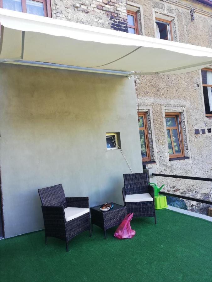 Apartman Petra Kovářská エクステリア 写真